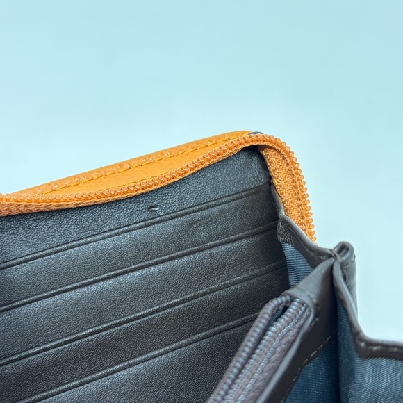 TUMI Dfo Horizon Zip Around Wallet Sunset Embossed - New with cosmetic defects - Picture 9 of 11